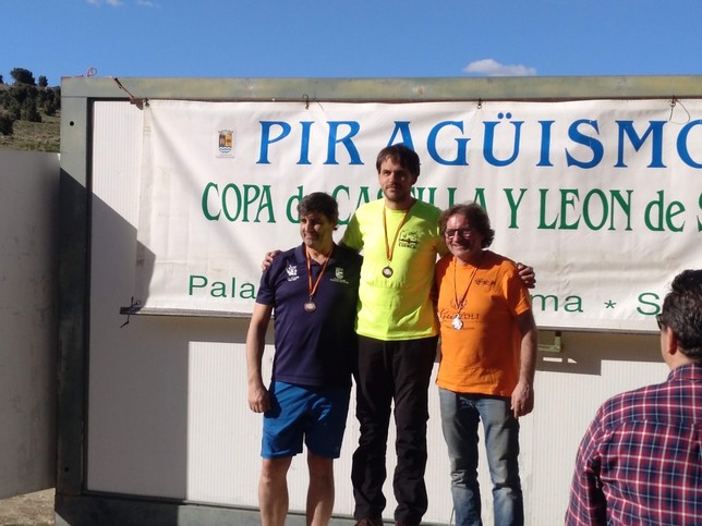 Gran papel del Club de Piragüismo Las Grajas en Segovia 
