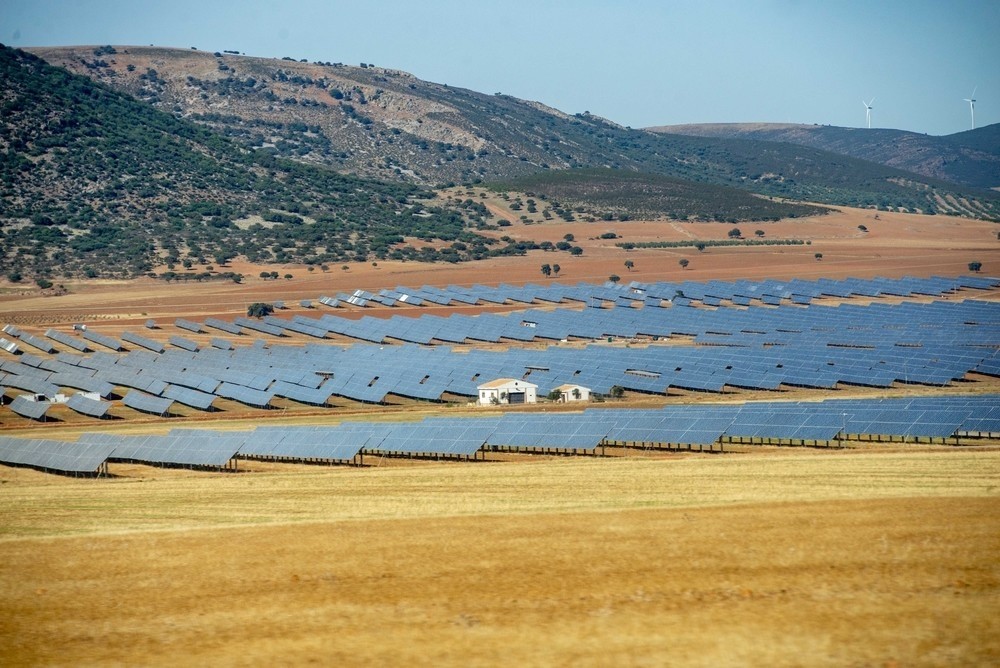 'Naturgy' abre el mayor parque fotovoltaico de la región