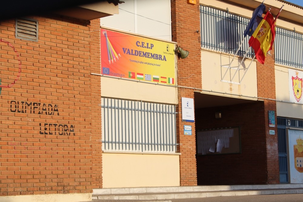 El Ayuntamiento de Quintanar reforma dos centros educativos