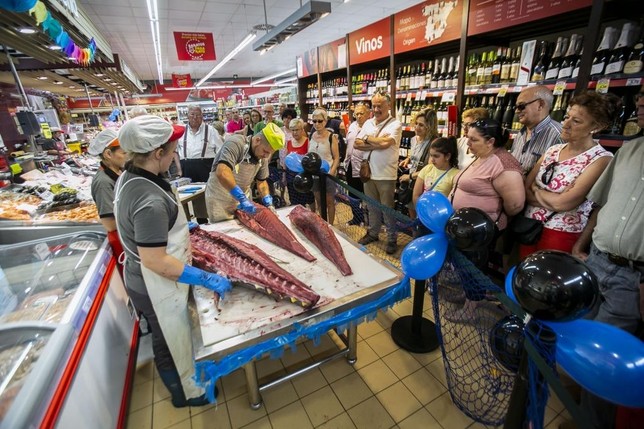 Grupo Día exhibe el ronqueo del atún rojo en Cuenca