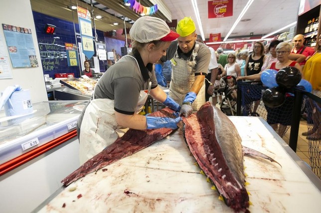 Grupo Día exhibe el ronqueo del atún rojo en Cuenca