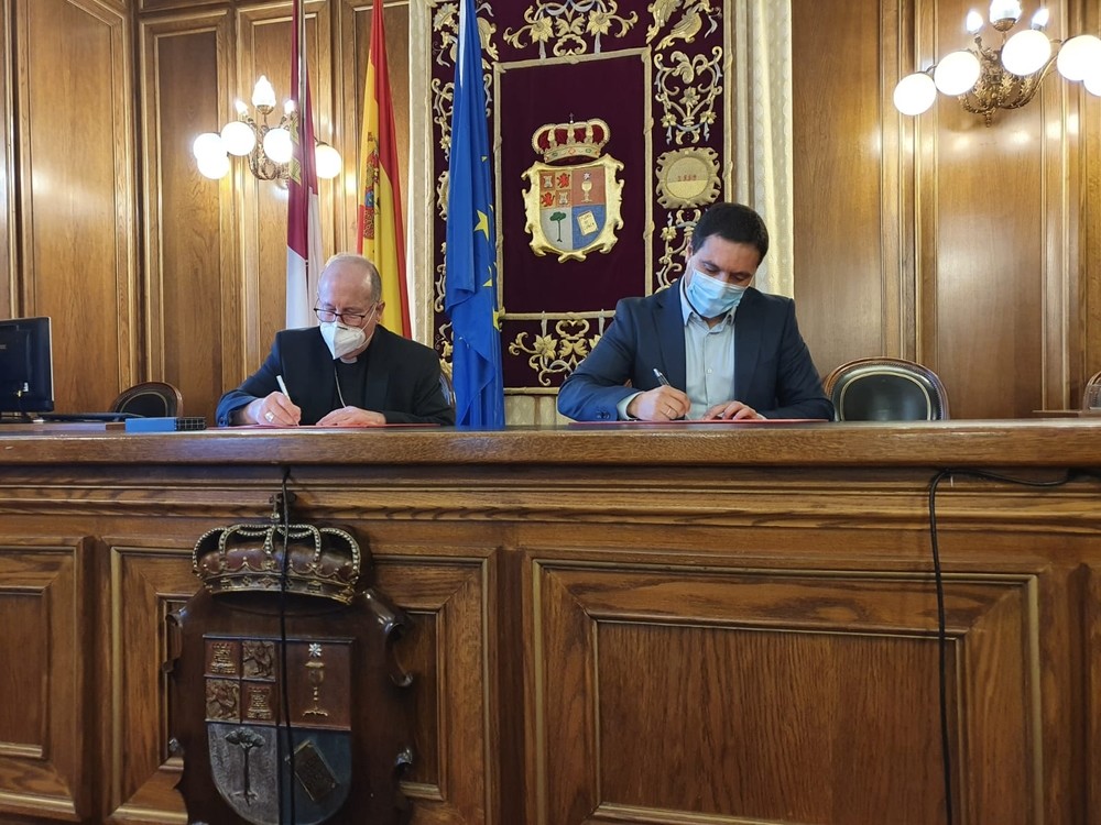 Diputación y Obispado actuarán en 16 edificios religiosos