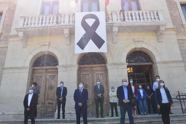 Cuenca recuerda a los fallecidos por la pandemia