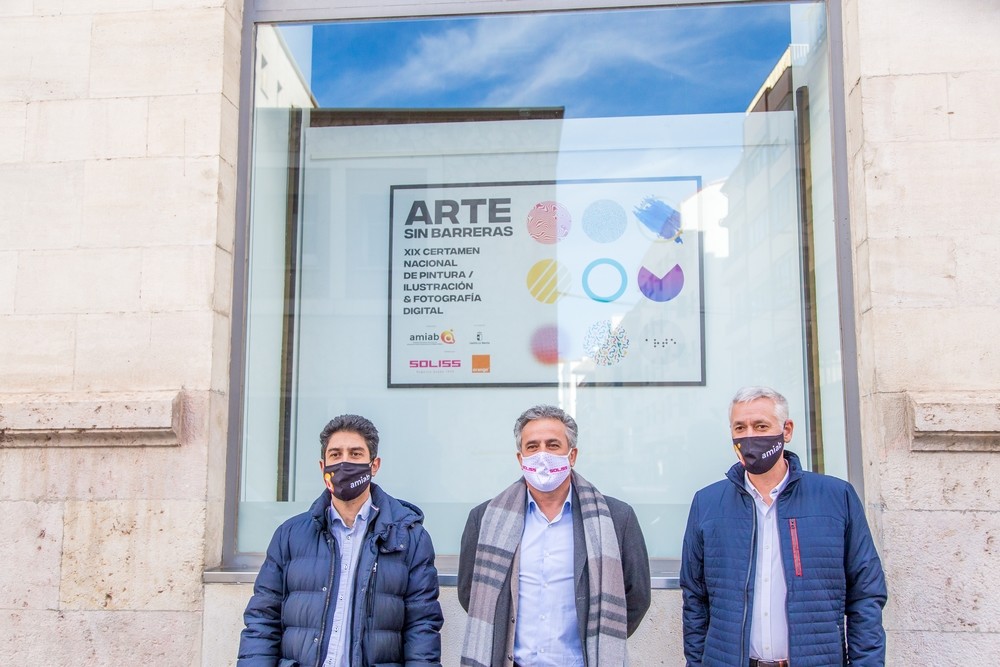 La Sala Iberia acoge la exposición 'Arte sin barreras'
