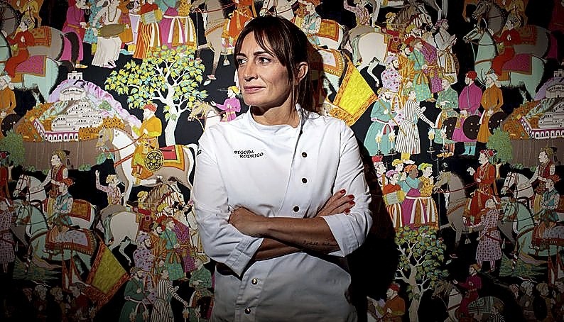 La valenciana Begoña Rodrigo posa en su restaurante La Salita.
