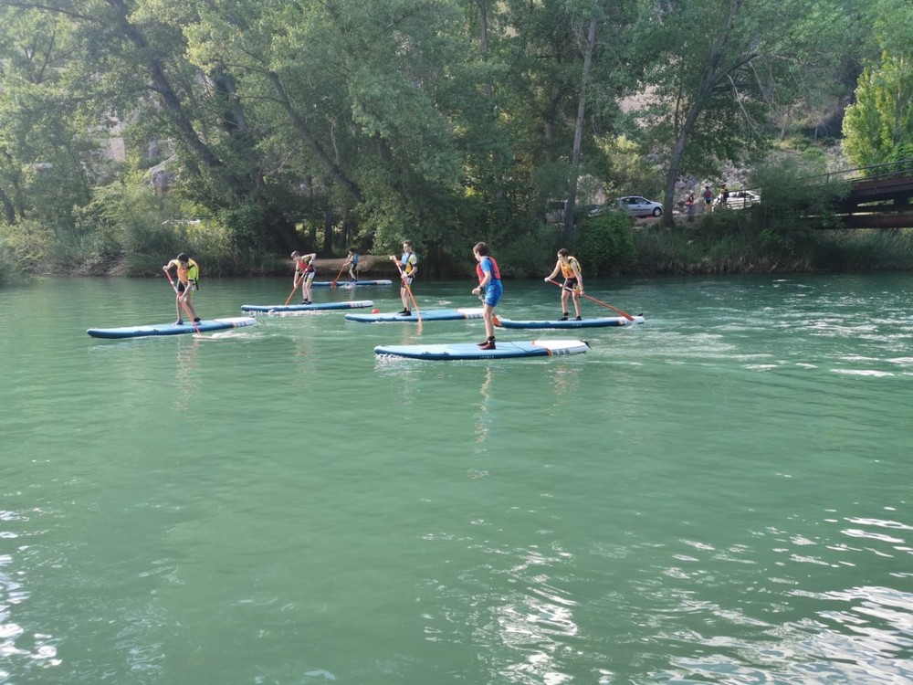 El Paddle Surf ya se puede practicar en aguas del río Júcar
