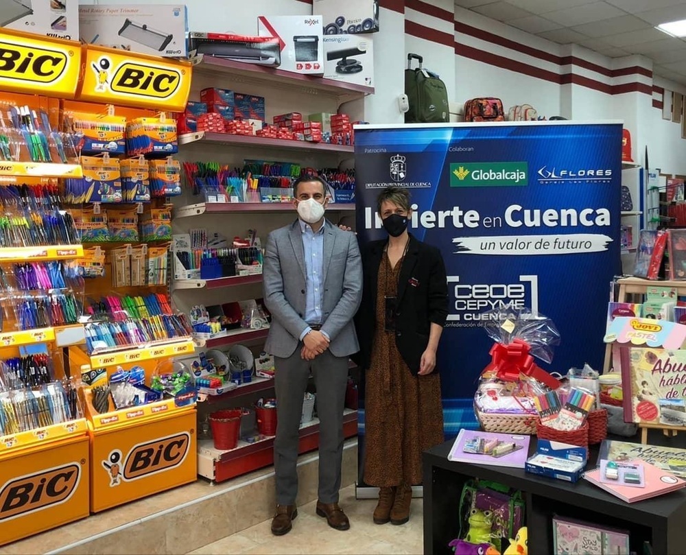 'Invierte en Cuenca' recibe a dos papelerías en Tarancón
