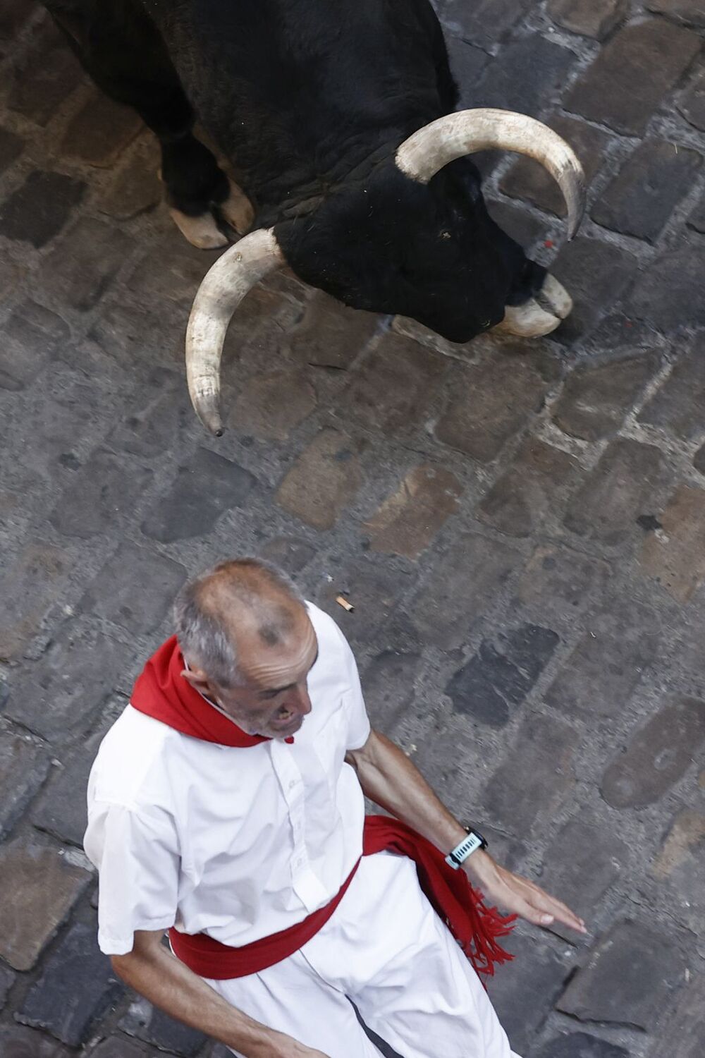 Sexto encierro de las fiestas de San Fermín  / JESÚS DIGES