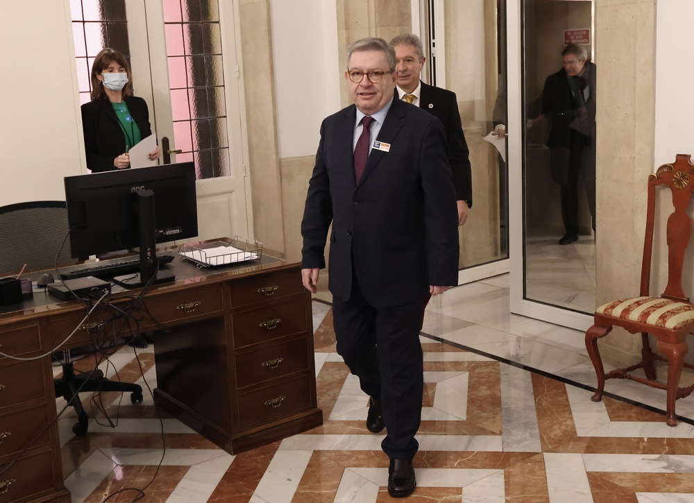 El presidente de la Cámara de Cuentas de Castilla-La Mancha, Fernando Andújar Hernández, a su llegada este lunes al Tribunal de Cuentas en Madrid