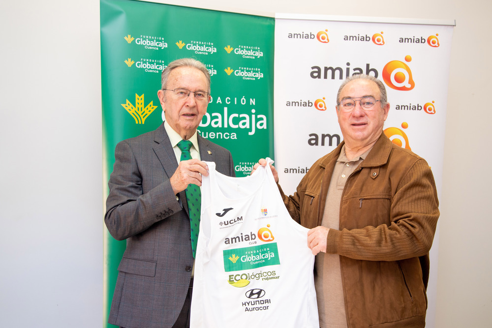 Amiab y Globalcaja firman el convenio de 'Escuelas Deportivas'