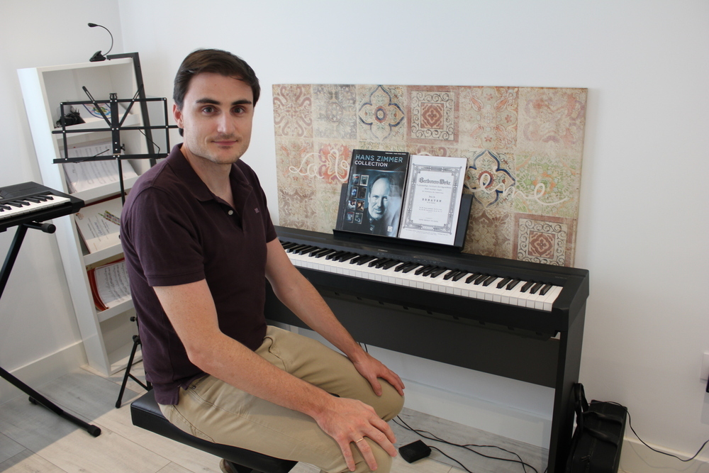 Christian Carreras toca el piano desde los siete años y a sus 34 continúa siendo su «gran pasión»