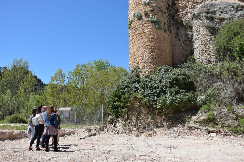 La Diputación invierte 100.000 euros en las murallas de Cañete