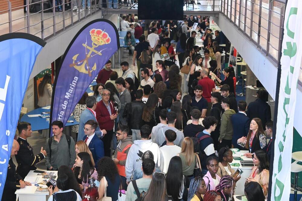 El Foro de Empleo de la UCLM une a 600 alumnos y 50 empresas