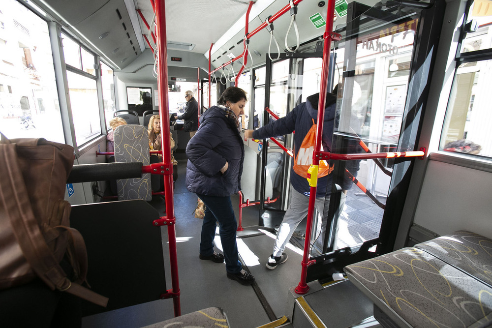 El autobús urbano recupera sus viajeros de prepandemia
