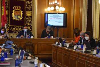 Diputación aprueba un presupuesto de 100 millones de euros