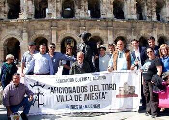 La asociación taurina de Iniesta vivirá la Goyesca de Ronda