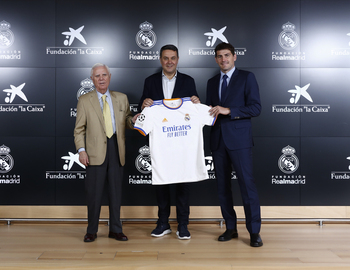 La Caixa renueva su apoyo a las escuelas del Real Madrid