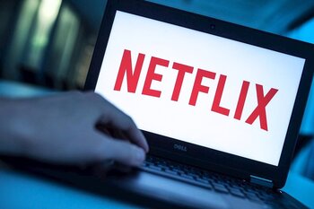 Batacazo de Netflix por su plan con anuncios
