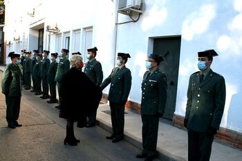 Mari Luz Fernández visita la comandancia de la Guardia Civil