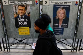 Le Pen pisa los talones a Macron