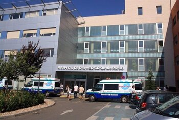 Siete heridos tras la colisión de un turismo y una ambulancia