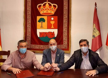 La Junta y el Ayuntamiento de Cardenete firman un convenio