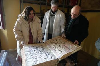 Patrimonio Bibliográfico incorpora obras de la Catedral