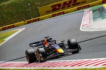 Verstappen domina de principio a fin en Hungaroring