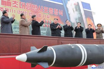 Kim Jong-un pide más armas nucleares tácticas