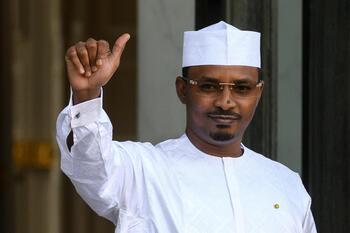 Chad aprueba el proyecto de una nueva Constitución