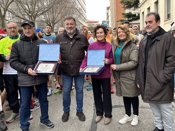 Cuenca homenajea a Ángel Valero y Teresa Esteso