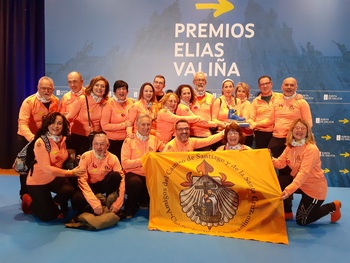 Los peregrinos conquenses reciben el Premio Elías Valiña
