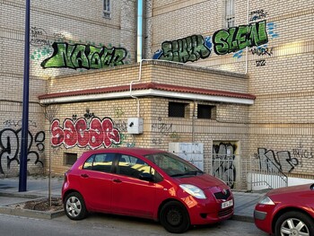 El Ayuntamiento destinará 120.000 euros a limpiar los grafitis
