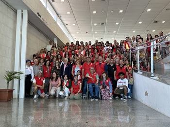 Gran Cruz Roja Humana en Cuenca: celebración y reconocimiento