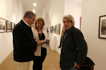 Huete acoge la exposición 'Fotógrafos de El País'