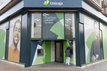 Unicaja estrena identidad corporativa y moderniza su marca