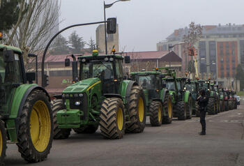 El sector agrario español llama al campo a movilizarse