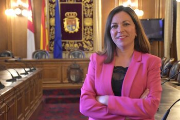 La vicepresidenta primera Nuria Illana renuncia como diputada