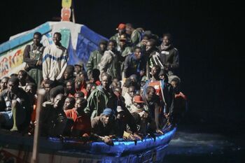 Más de 220 migrantes llegan a Canarias en las últimas horas
