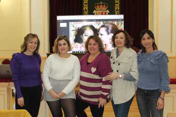 Lucía Lamas reúne a más de 60 mujeres en la charla POD.E.RÍO